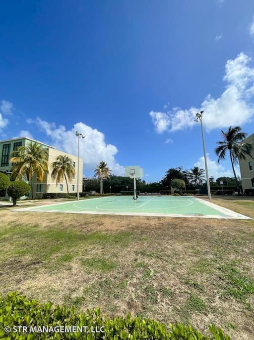 Upscale Condo At Aquatika Beach & Vacation Villas Loiza Exteriér fotografie